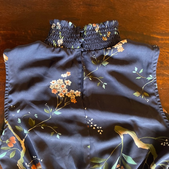 Nanette Lenore Floral Navy Shirred Waist Mock Neck Keyhole Button Tiered Dress - Picture 8 of 10